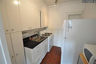 5th image of 2330 Euclid Heights Blvd APT 207