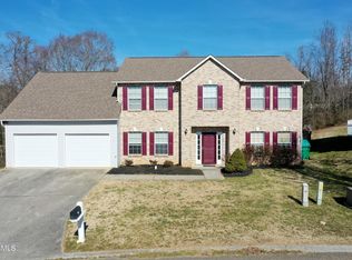 714 Fox Landing Ln, Knoxville, TN 37922
