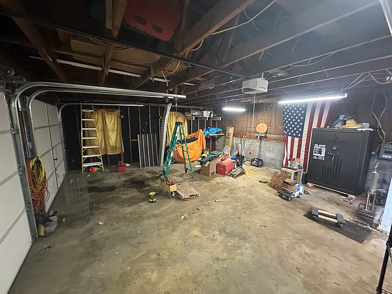 426 N 2nd St — Photo 17