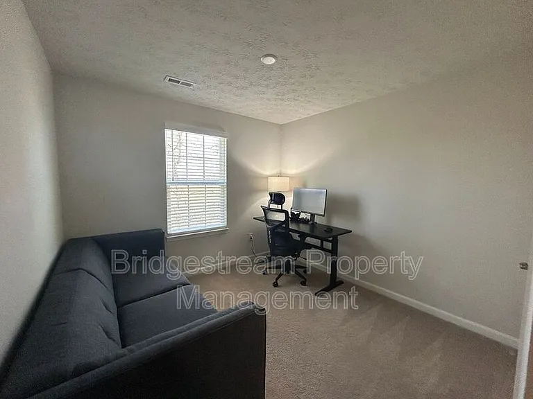 14 Cascade Dr — Photo 15