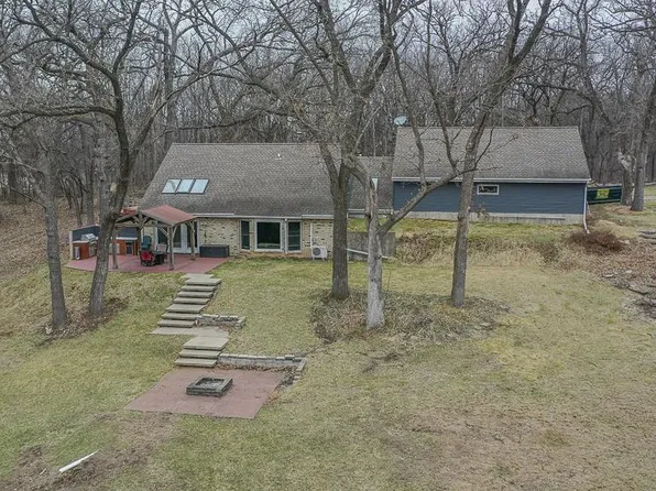 564 East Merrifield Road, Edgerton, WI 53534