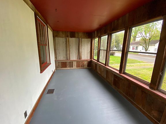 2nd image of 1505 Lodge Ave