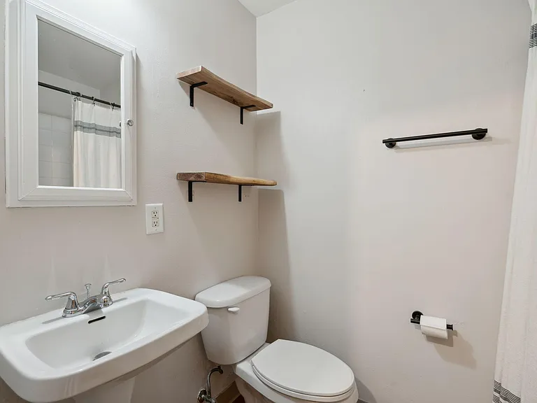 488 Wabasha St N #503 — Photo 17