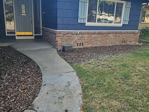 2nd image of 212 Dawnridge Rd