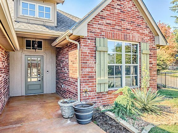 3rd image of 3733 Bonaire Pl
