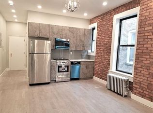 6136 Woodbine St #4R, Ridgewood, NY 11385