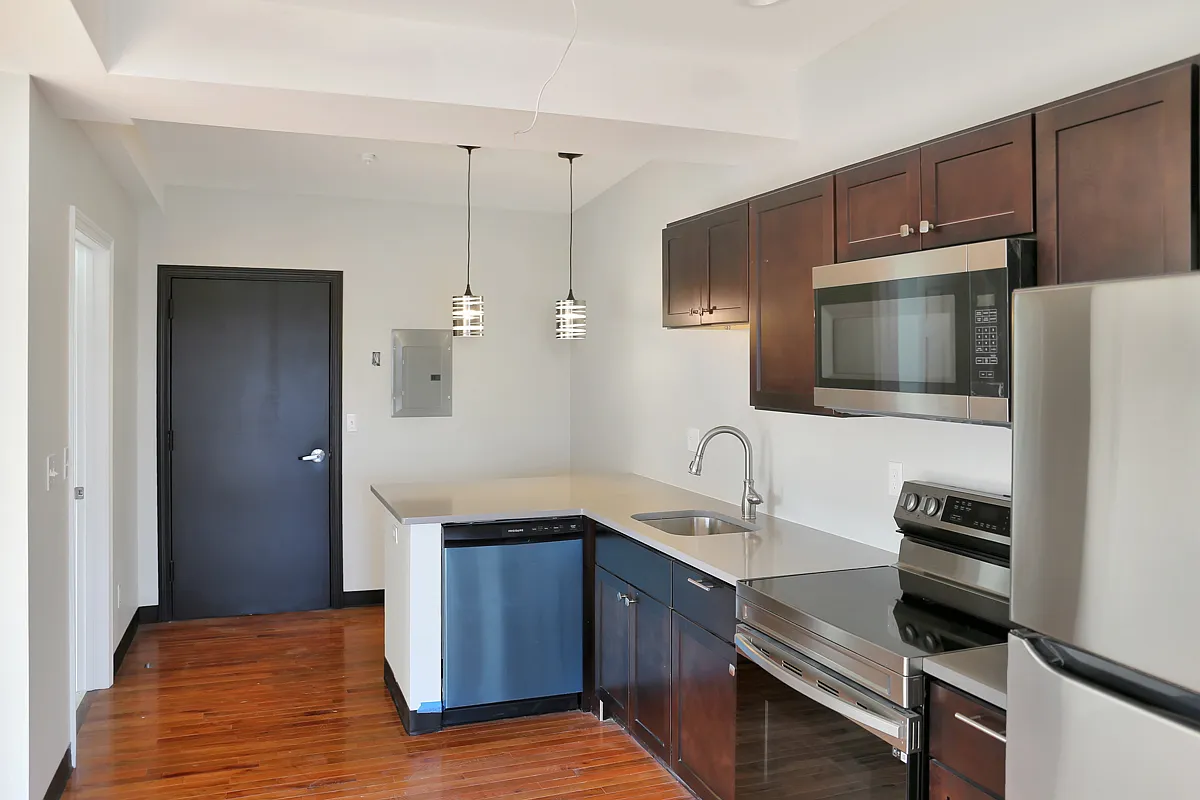 1 bed, $1,550 — Photo 2