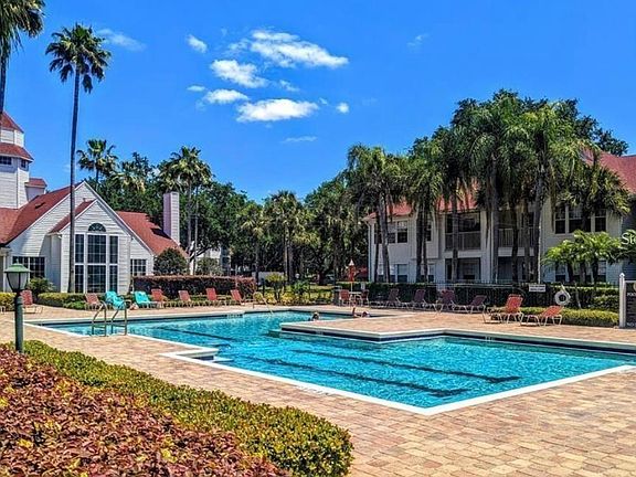 4th image of 11526 Westwood Blvd APT 717