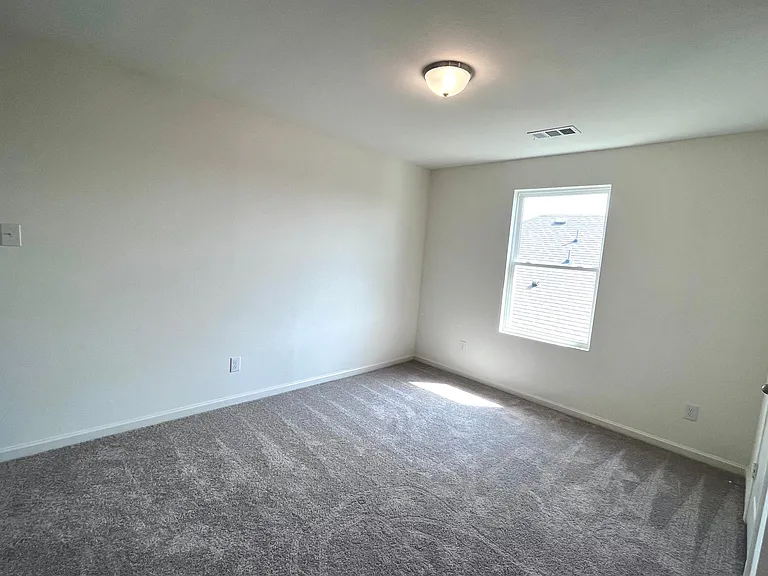 602 Colgate Cir — Photo 22