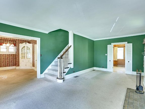 3rd image of 4716 18th Ave S