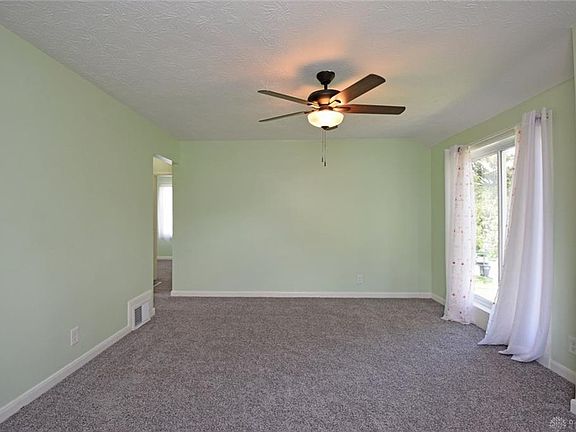 5th image of 601 Mia Ave