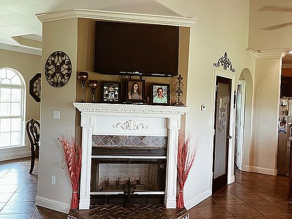 Living room fireplace 