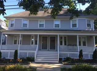 19 Phillips St, Providence, RI 02906