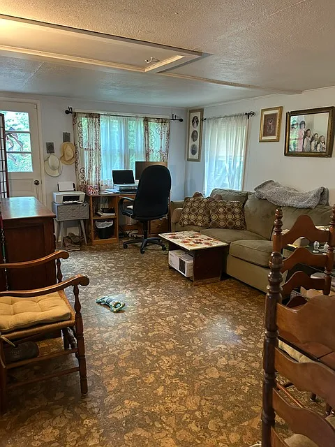 2 bed, 784 sqft, $2,800 — Photo 3