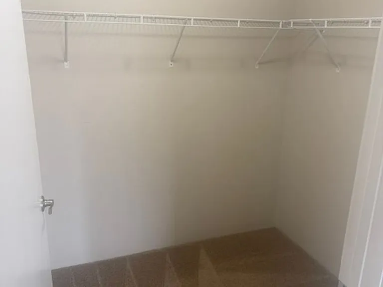 Constitution Square Apartments — Photo 23