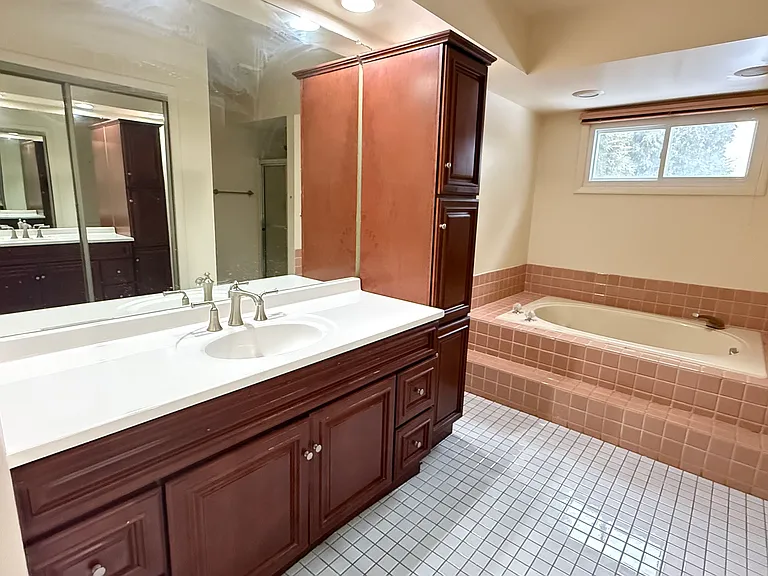 20 Morgan Way — Photo 33