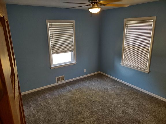 4th image of 2645 Lapey St
