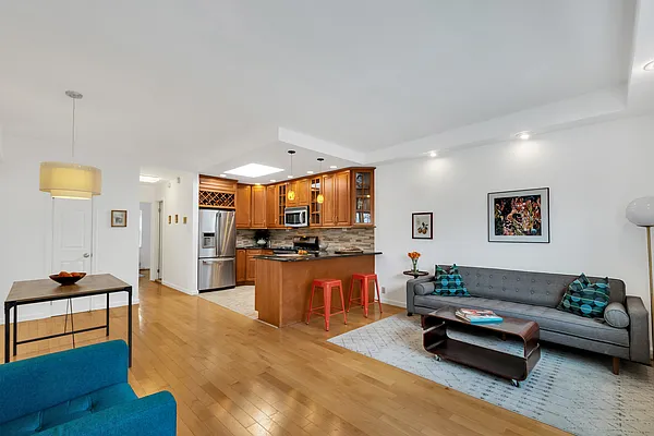 Rented by Corcoran | media 16