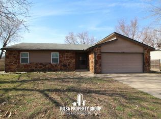 13952 S 284 East Ave, Coweta, OK 74429