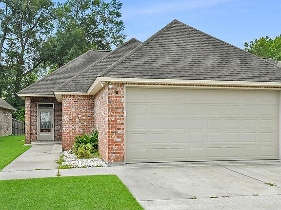 2nd image of 20152 Gardens Ct