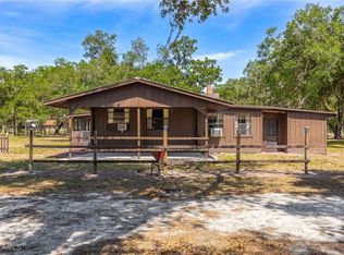 19221 Gwynn Rd, North Fort Myers, FL 33917