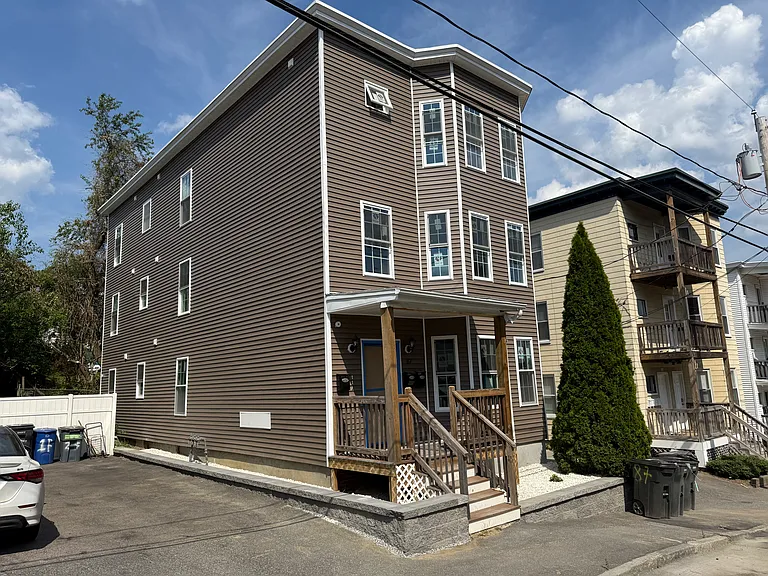 87 Pilling St #1 — Photo 2