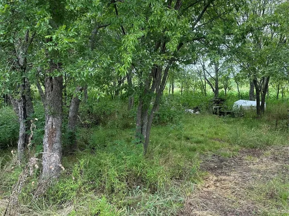 172 Conti Dr, Quinlan, TX 75474