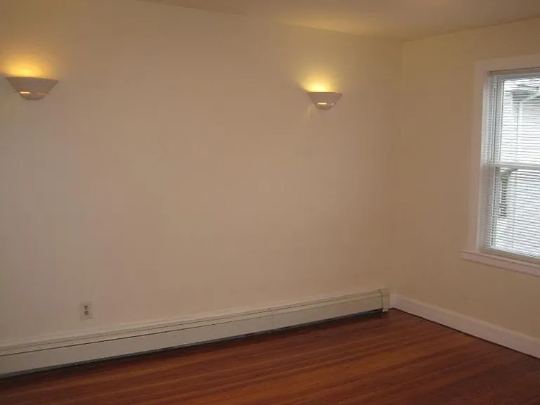 341 Market St #2 — Photo 7