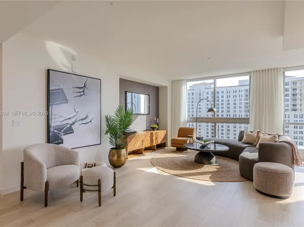 333 S New River Dr E, Fort Lauderdale, FL