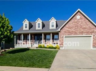 15372 S Dice Ln, Olathe, KS 66062