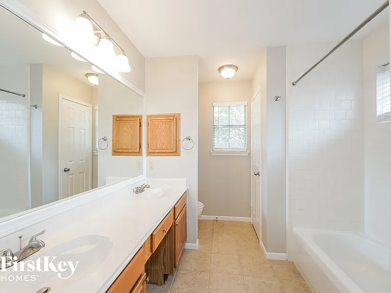 22542 Guston Hall Ln — Photo 10