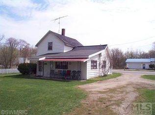 21545 Northland Dr, Paris, MI 49338