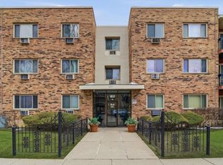 420 Home Ave APT 107N, Oak Park, IL