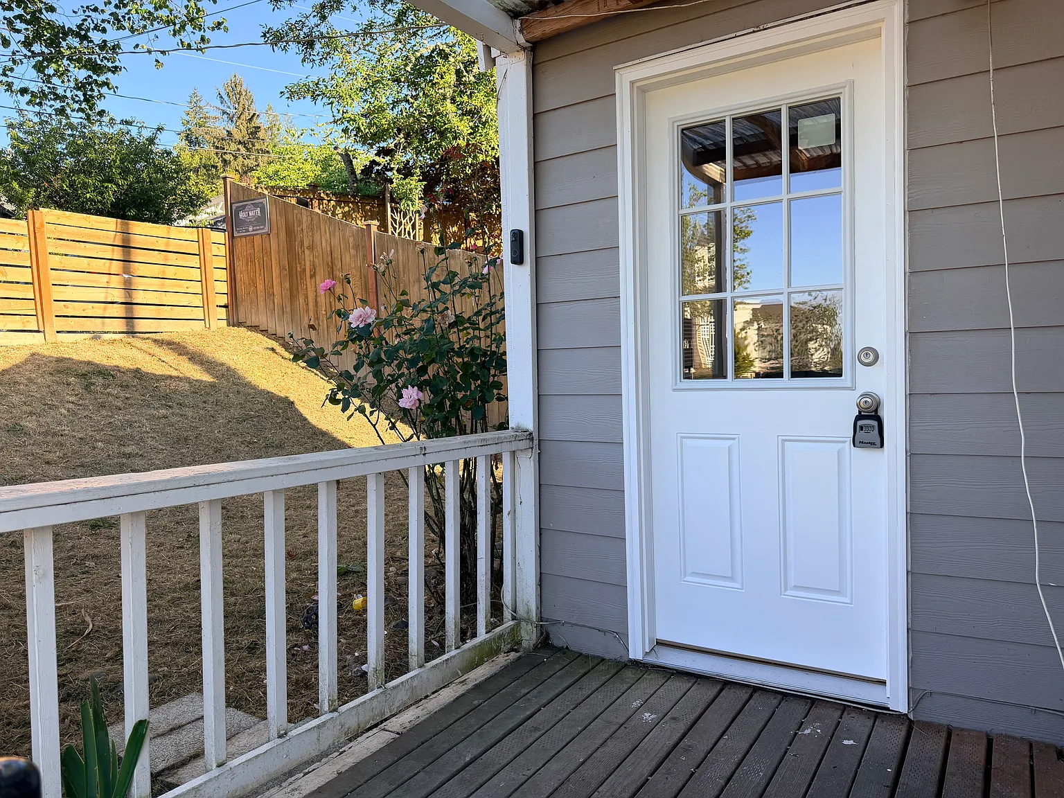 2 bed, 750 sqft, $2,095 — Photo 2
