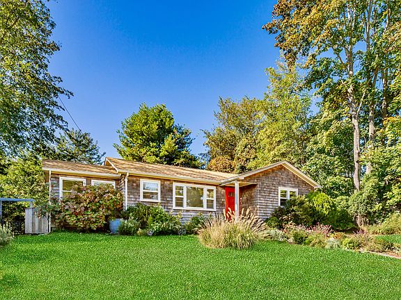 2nd image of 61 Windermere Dr