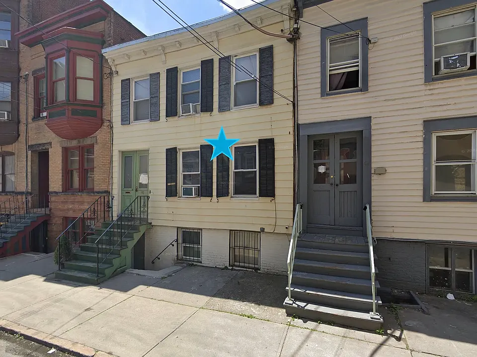 40 Spring St #1