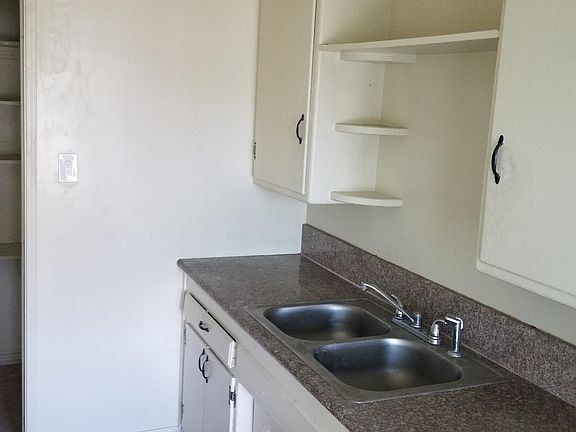 2nd image of 809 S Osage Ave APT C