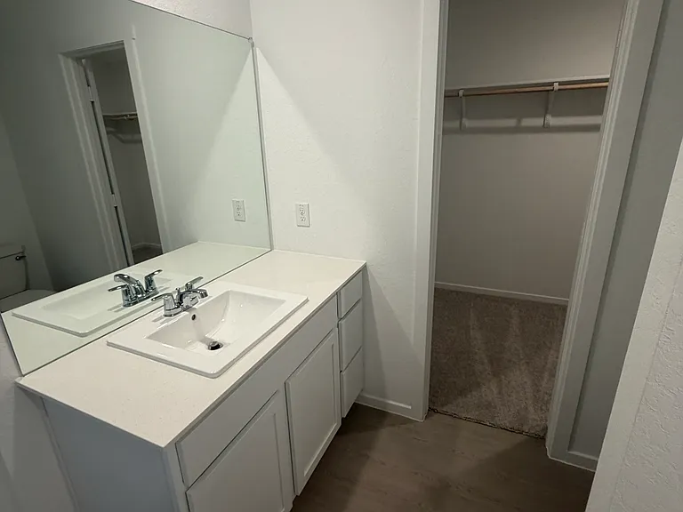 319 Moscato Rd — Photo 17