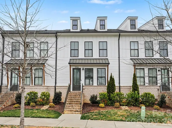 11934 Fiddlers Roof Ln, Charlotte, NC 28277
