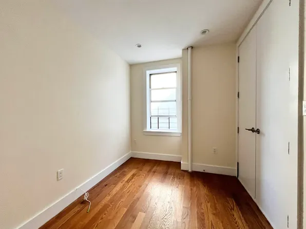 4300 Broadway 5H image 7 of 7