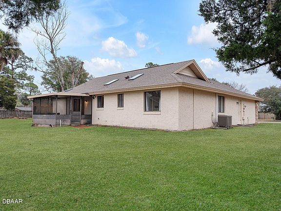 5th image of 6145 Del Mar Dr