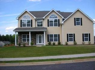 17 Forrest Park Ln, Dallas, GA 30157