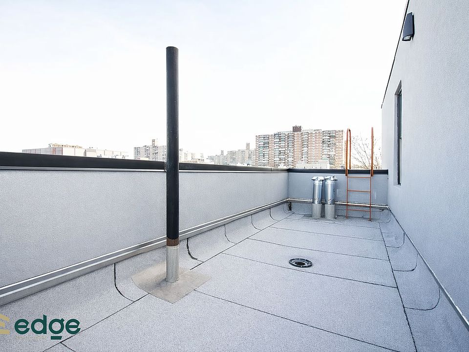 1st image of 14 Stagg St #1C