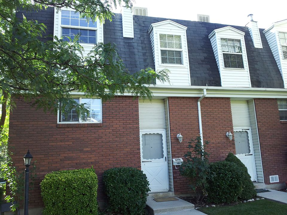 1st image of 676 E Williamsburg Park Cir #15