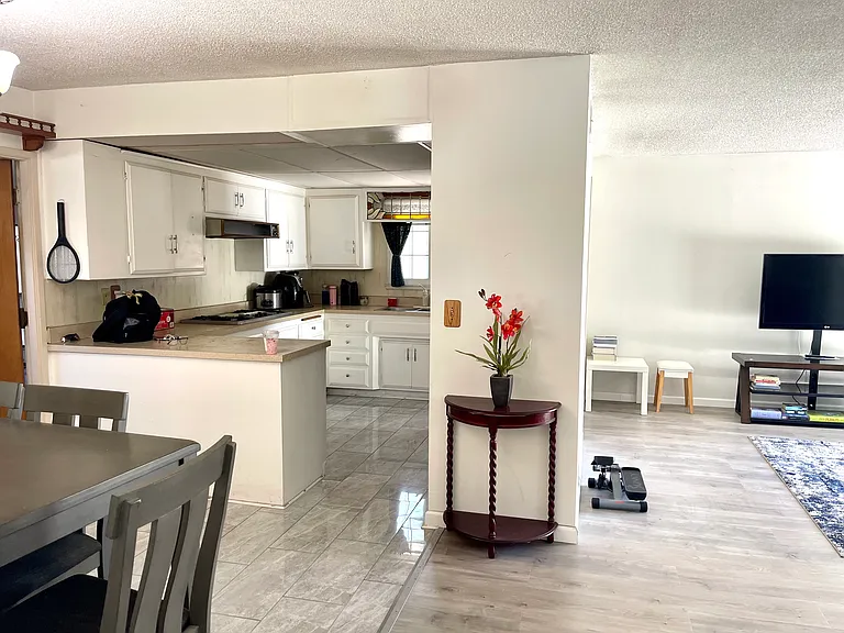 16582 Don Dr — Photo 12