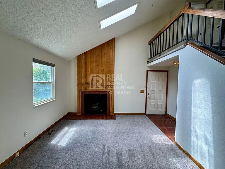 16033 E Radcliff Pl #A — Photo 4