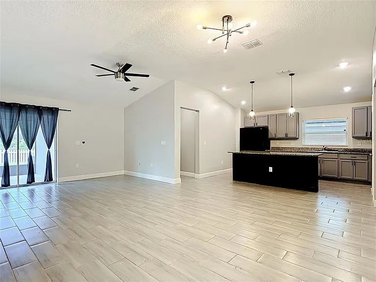 3040 Lakes Crest Ave — Photo 36