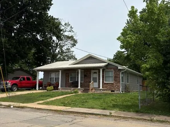 605 High St, Fredericktown, MO 63645