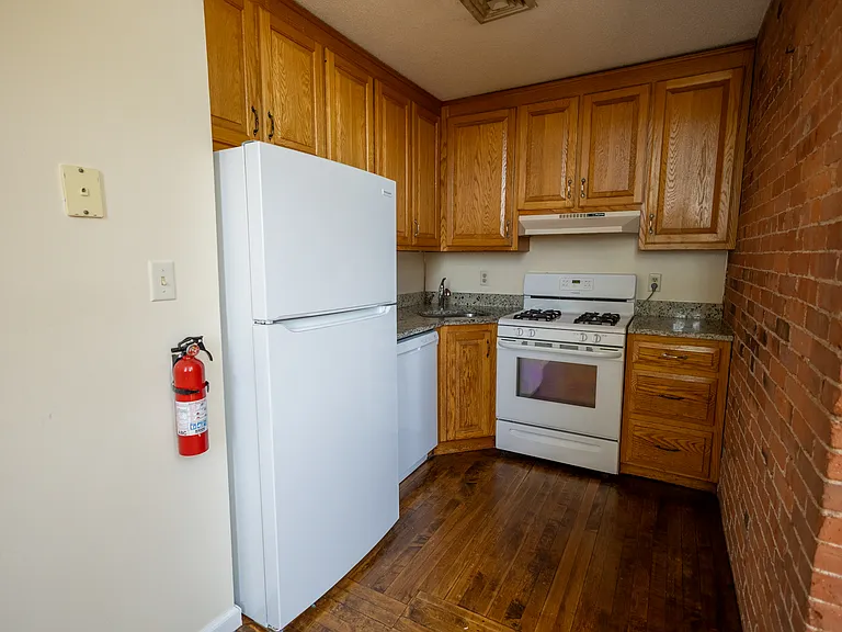 58 Woodley Ct #10 — Photo 48