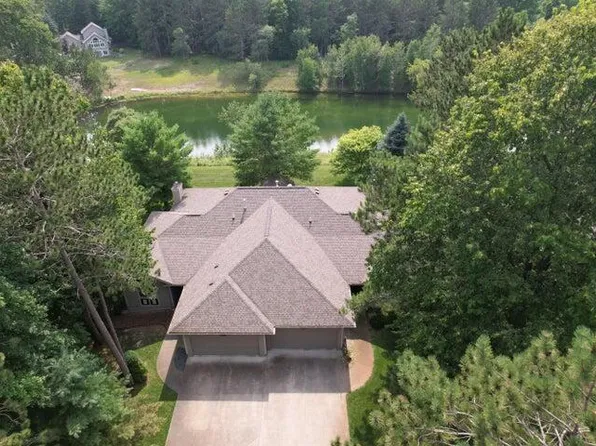 6402 Whispering Lake Dr, Gaylord, MI 49735